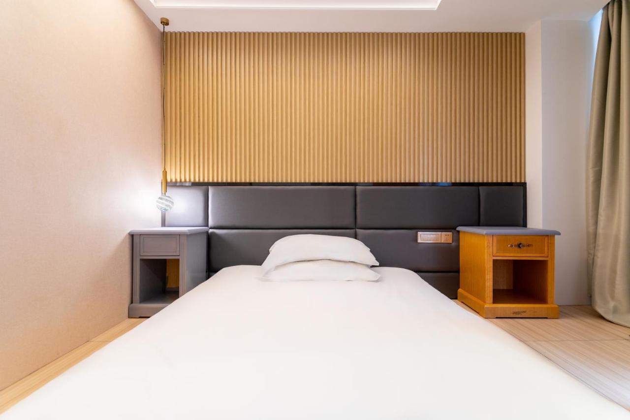 Puzzle Hotel - Zhongshan 8Th Road Chenjiaci Subway Station Branch Kanton Exterior foto