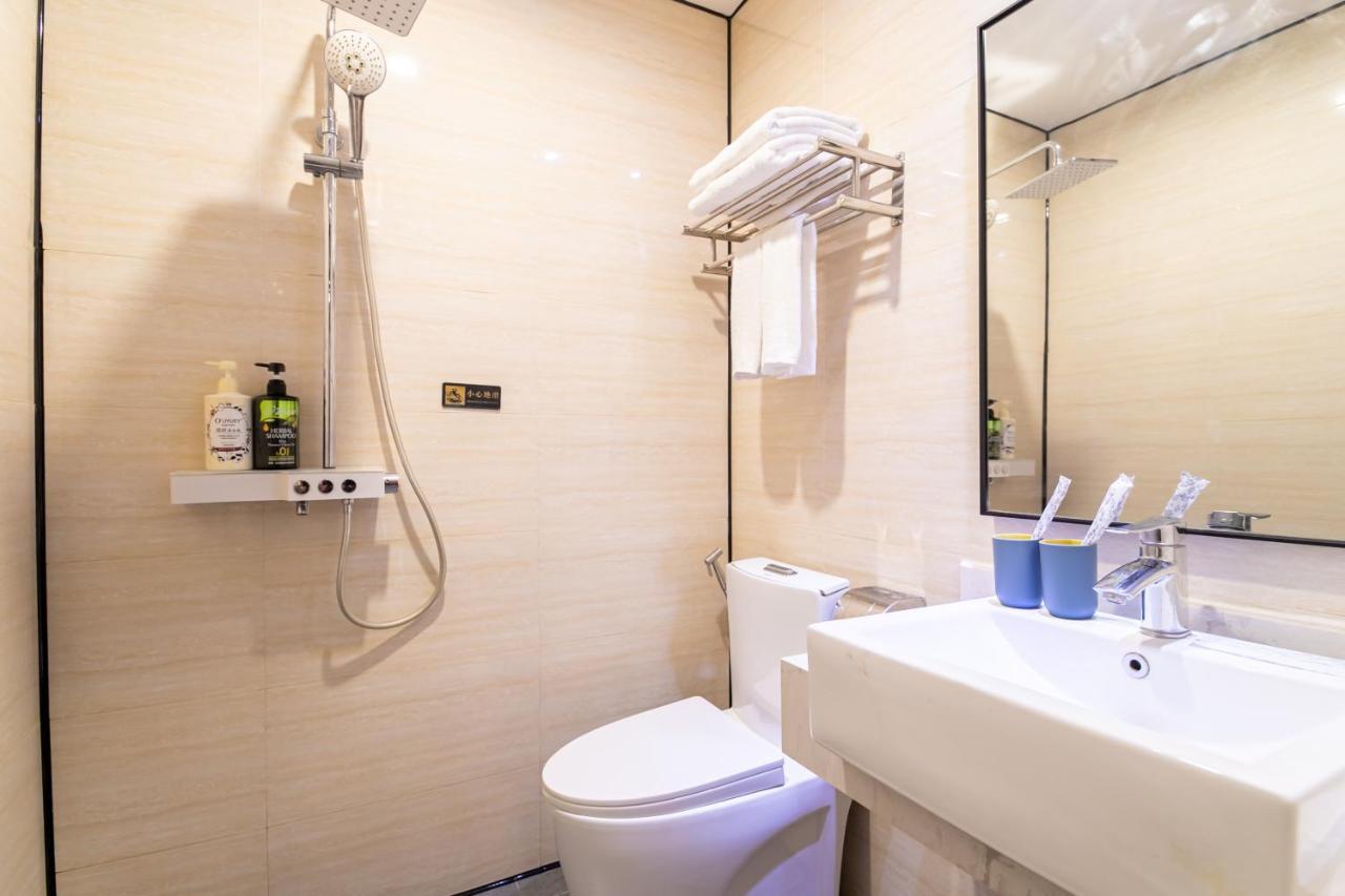 Puzzle Hotel - Zhongshan 8Th Road Chenjiaci Subway Station Branch Kanton Exterior foto