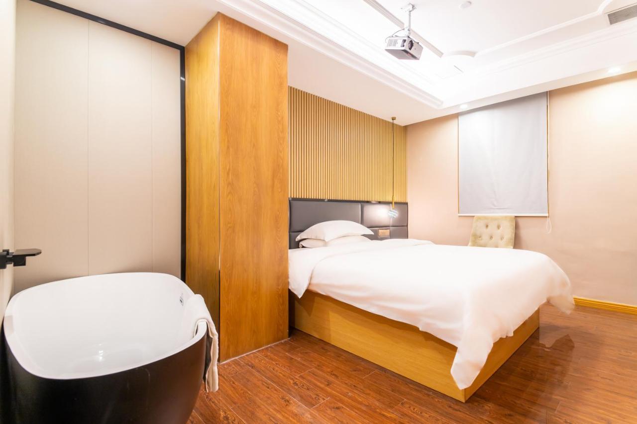 Puzzle Hotel - Zhongshan 8Th Road Chenjiaci Subway Station Branch Kanton Exterior foto